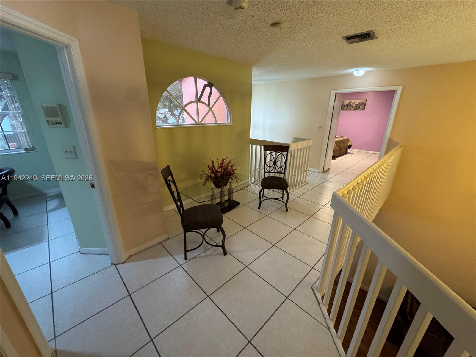 LAKES ON THE GREEN - SEC - Residential