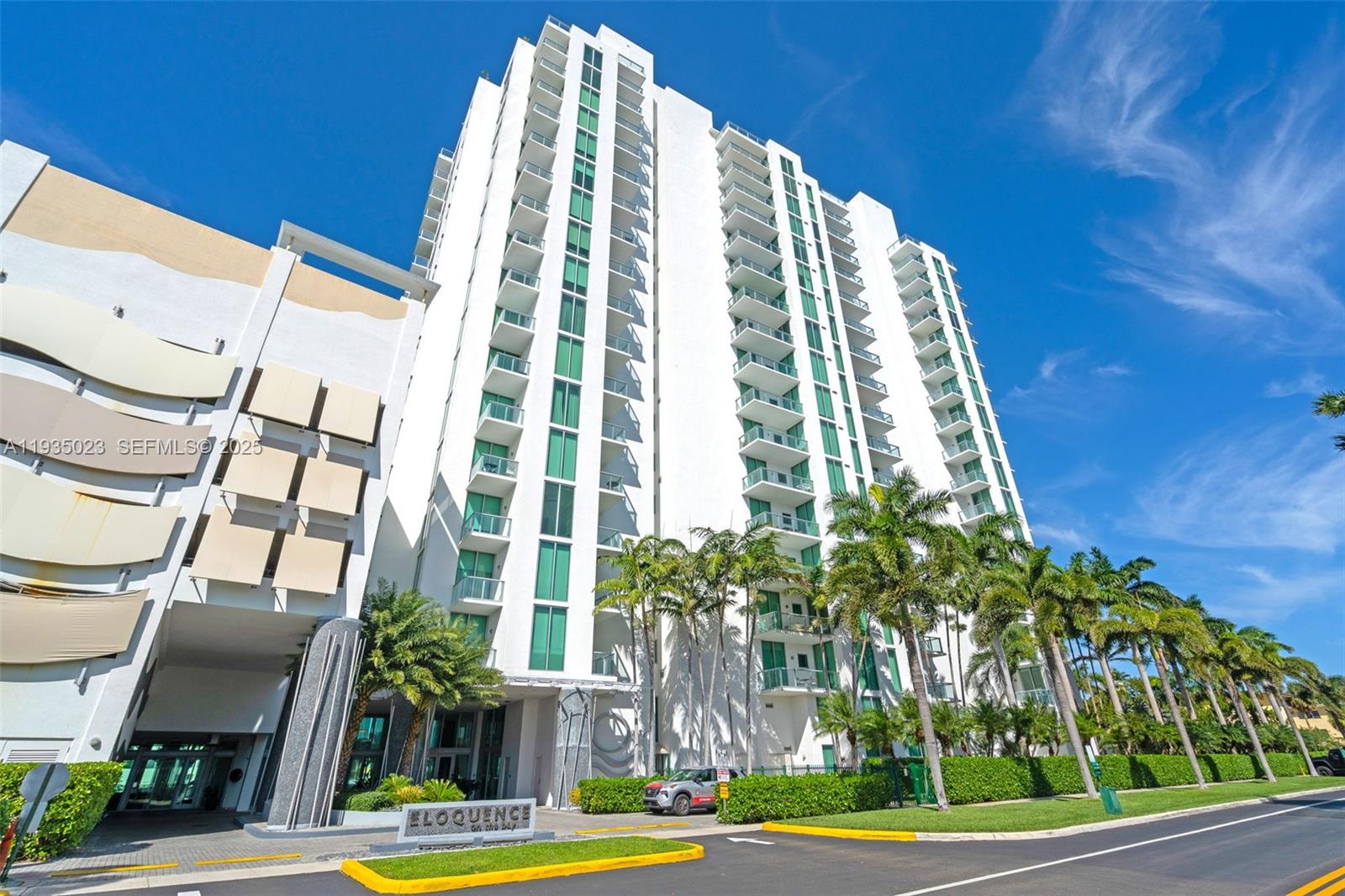 ELOQUENCE ON THE BAY COND - Residential