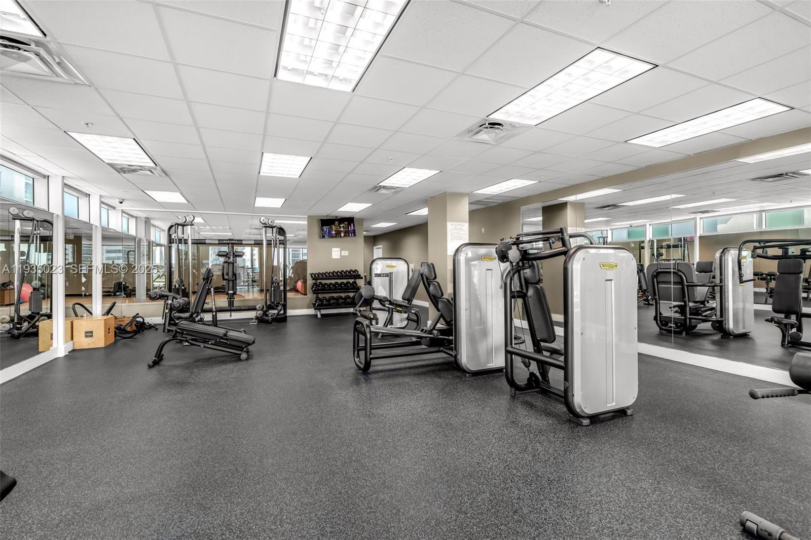 ELOQUENCE ON THE BAY COND - Residential