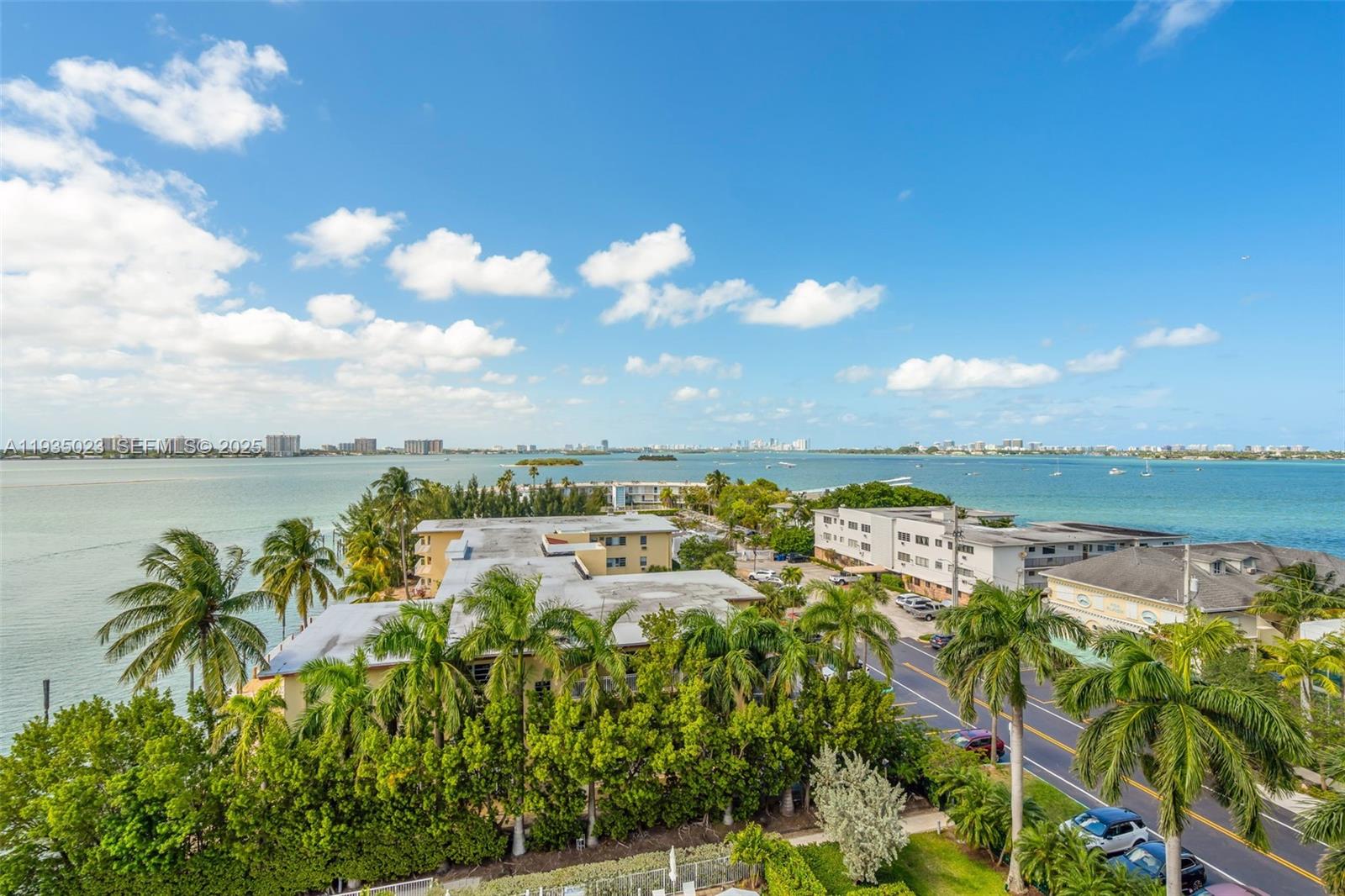 ELOQUENCE ON THE BAY COND - Residential