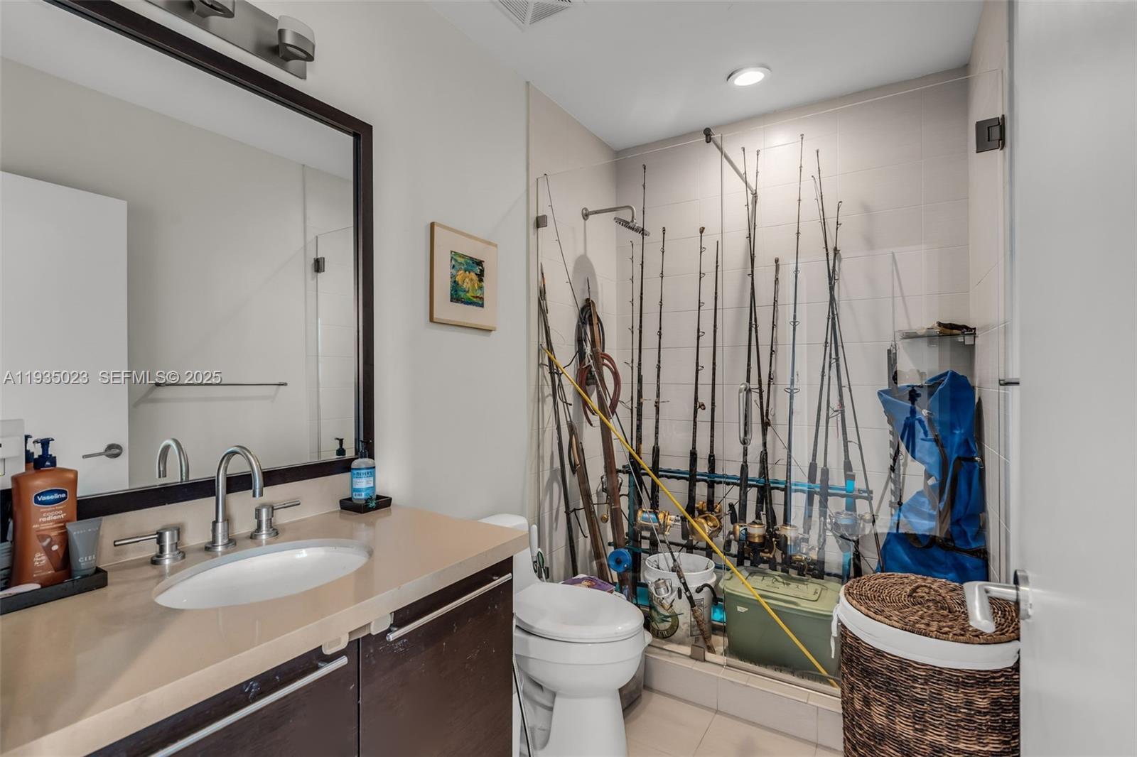 ELOQUENCE ON THE BAY COND - Residential