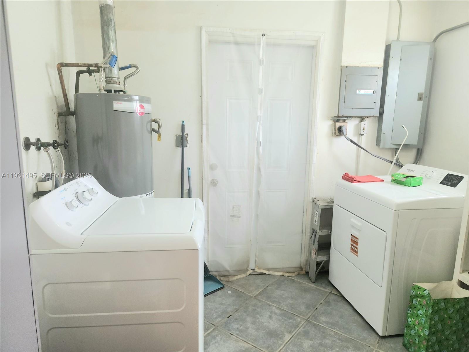 DRIFTWOOD ESTATES NO 9 AM - Residential