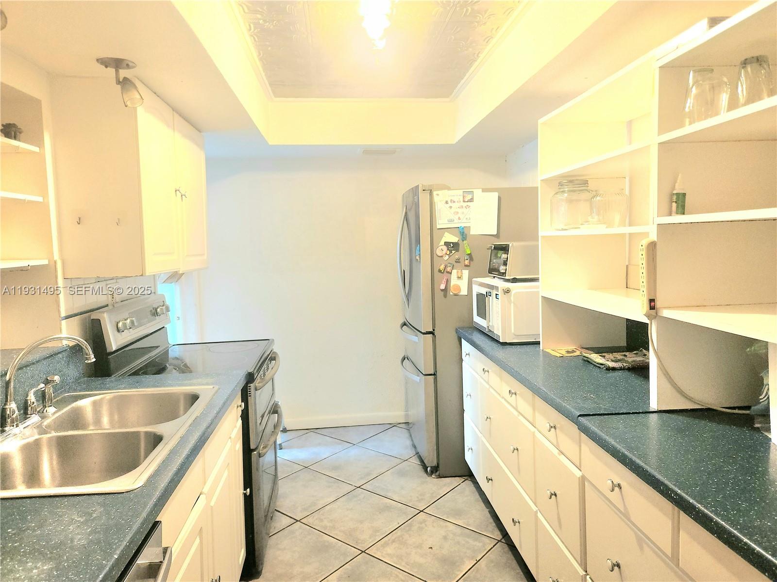 DRIFTWOOD ESTATES NO 9 AM - Residential