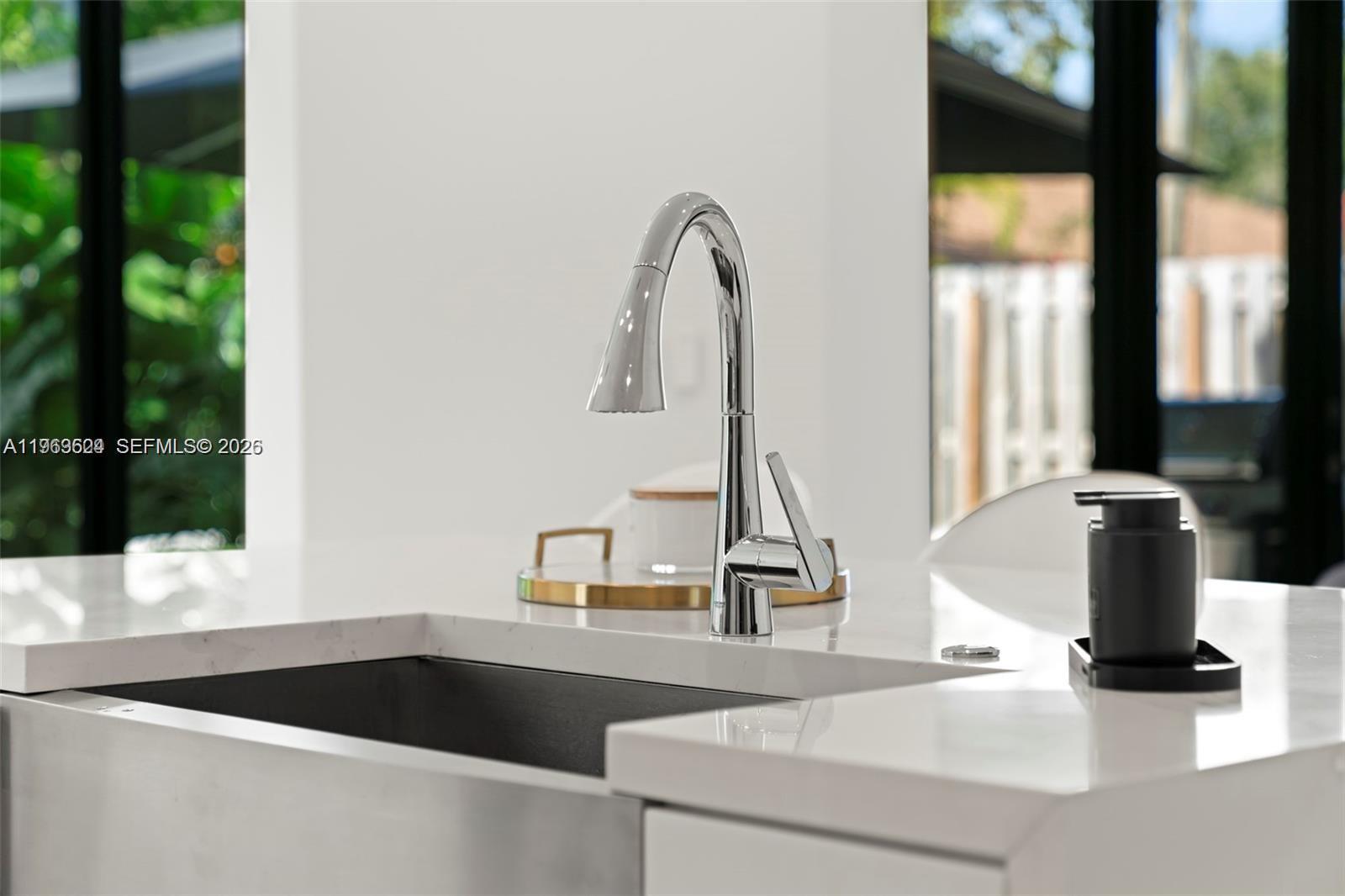 DICE POINT - Residential