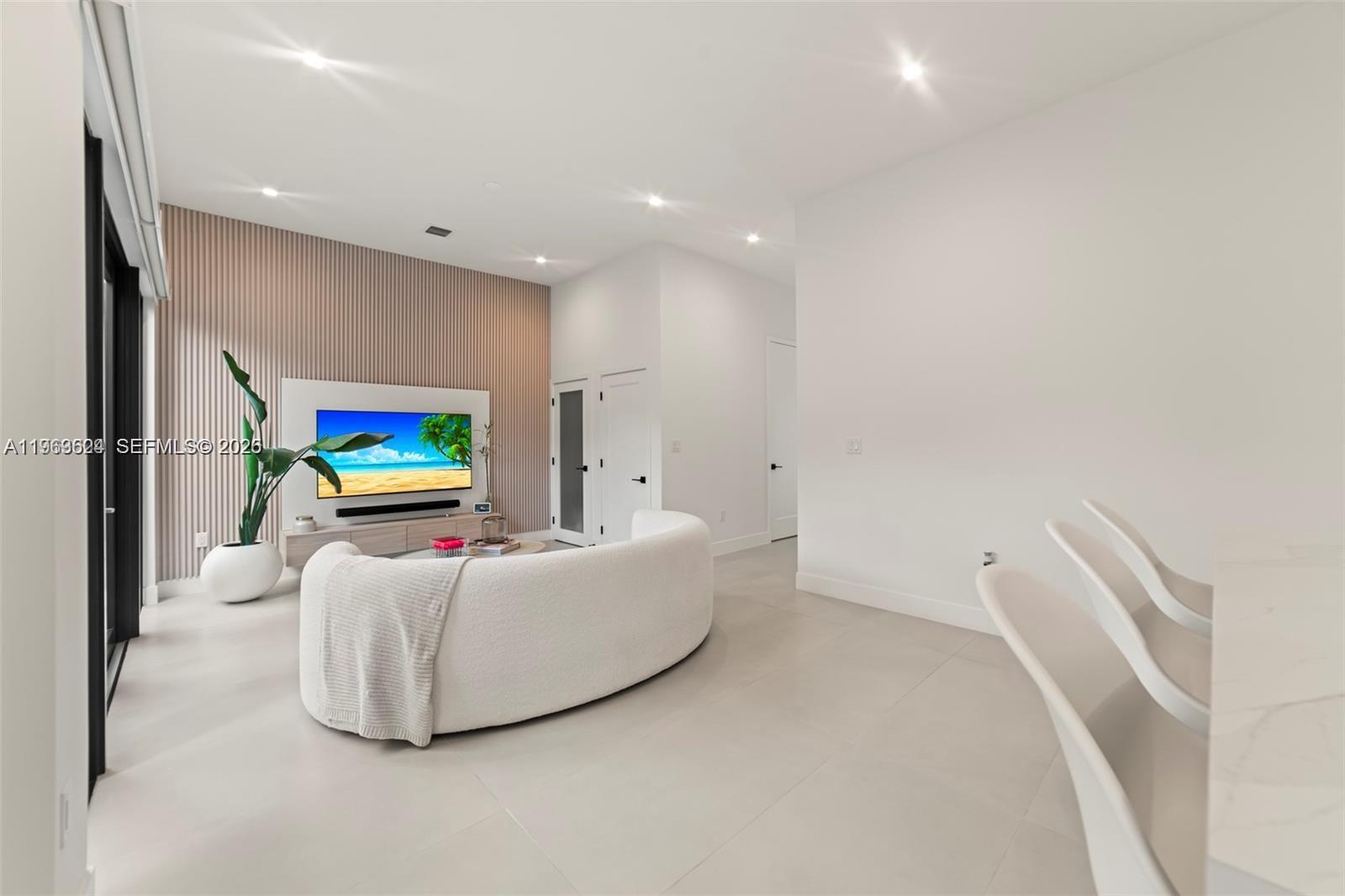 DICE POINT - Residential