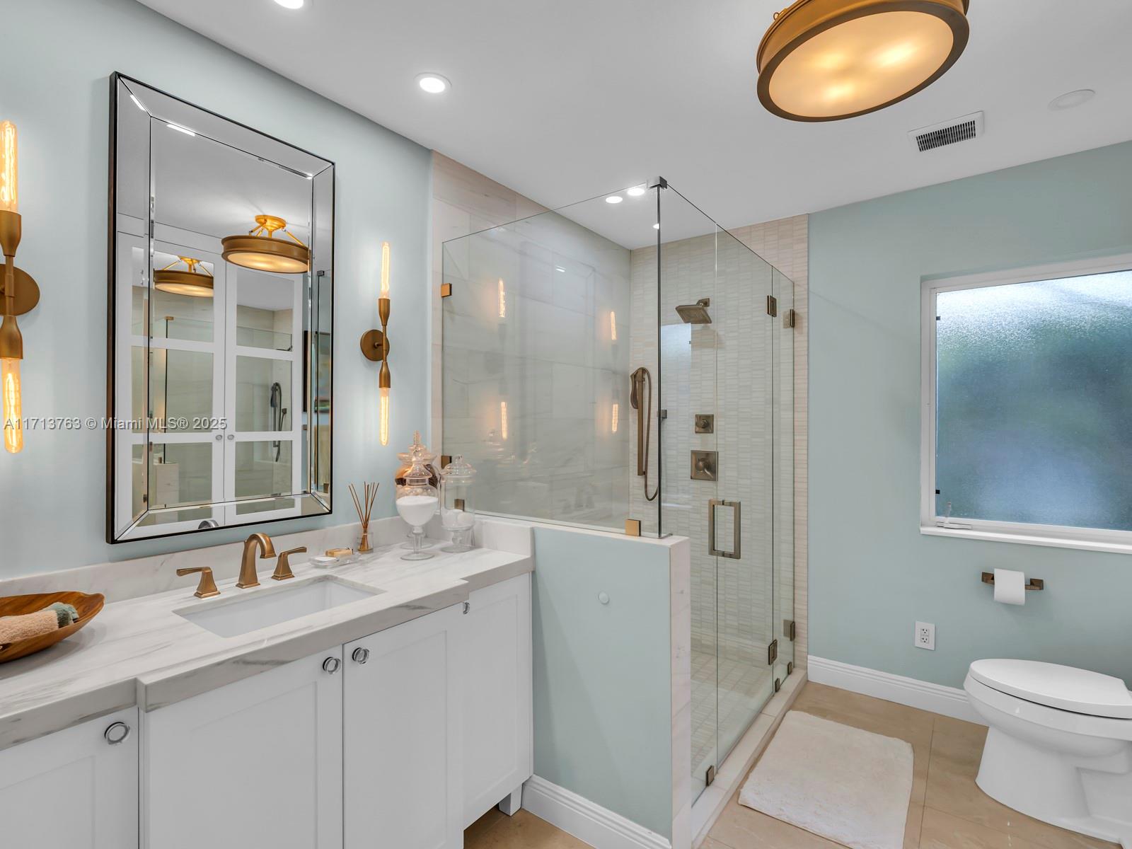 MIAMI LAKES - LOCH LOMOND - Residential