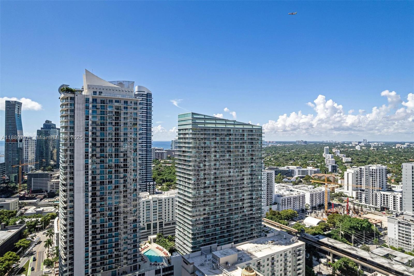 THE AXIS ON BRICKELL II C - Residential