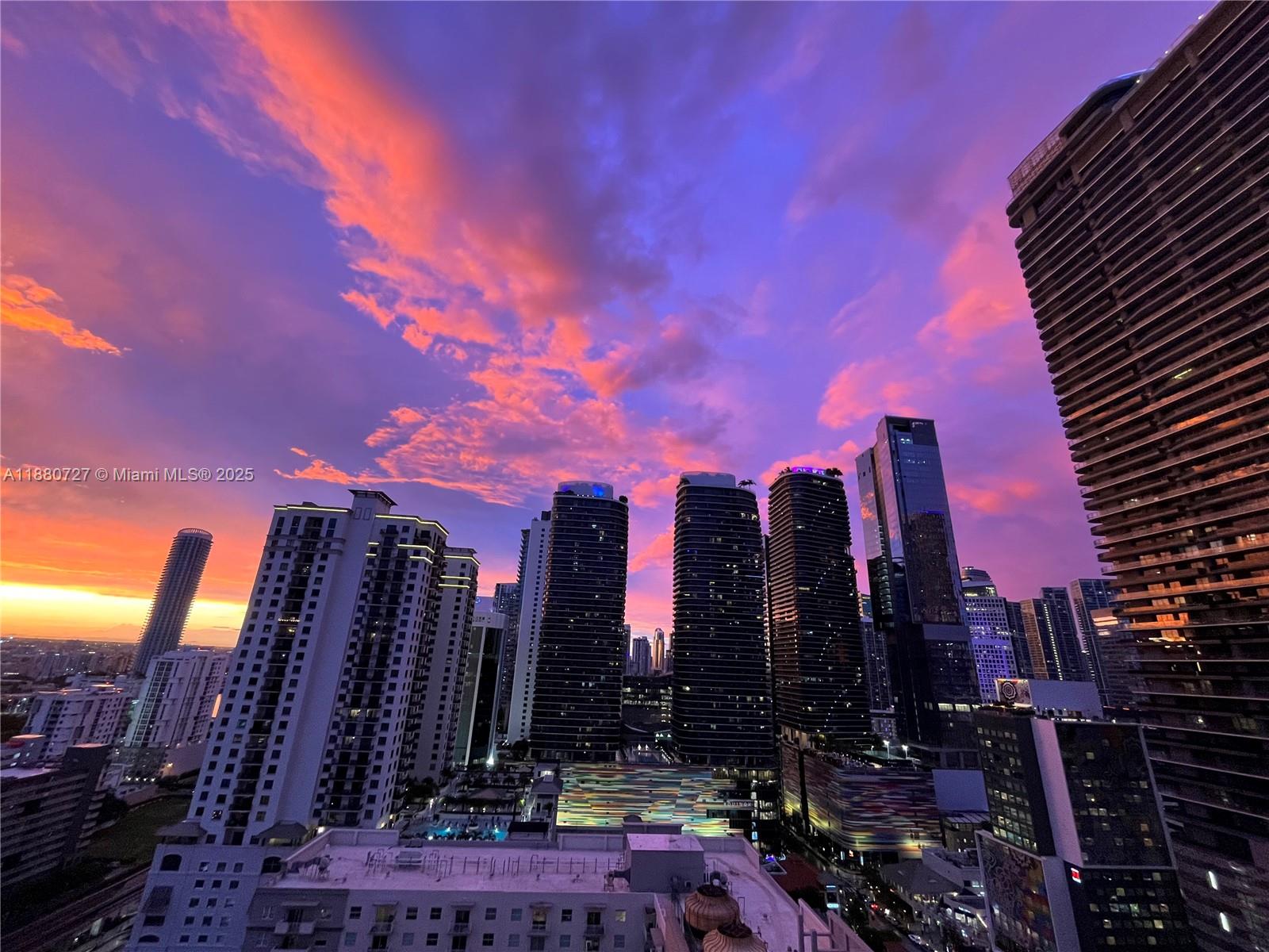 THE AXIS ON BRICKELL II C - Residential