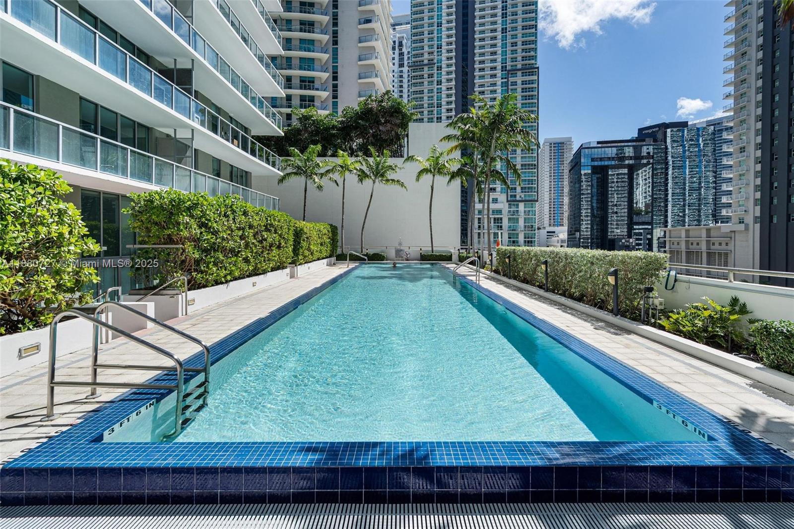 THE AXIS ON BRICKELL II C - Residential