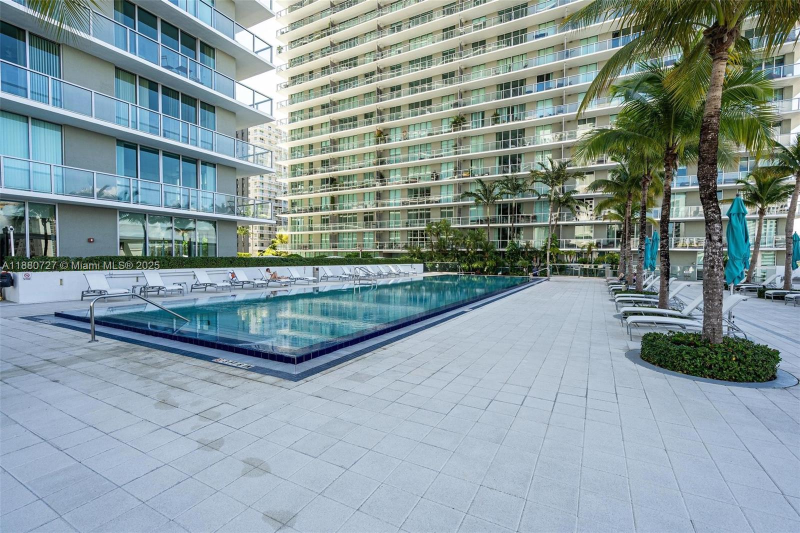 THE AXIS ON BRICKELL II C - Residential