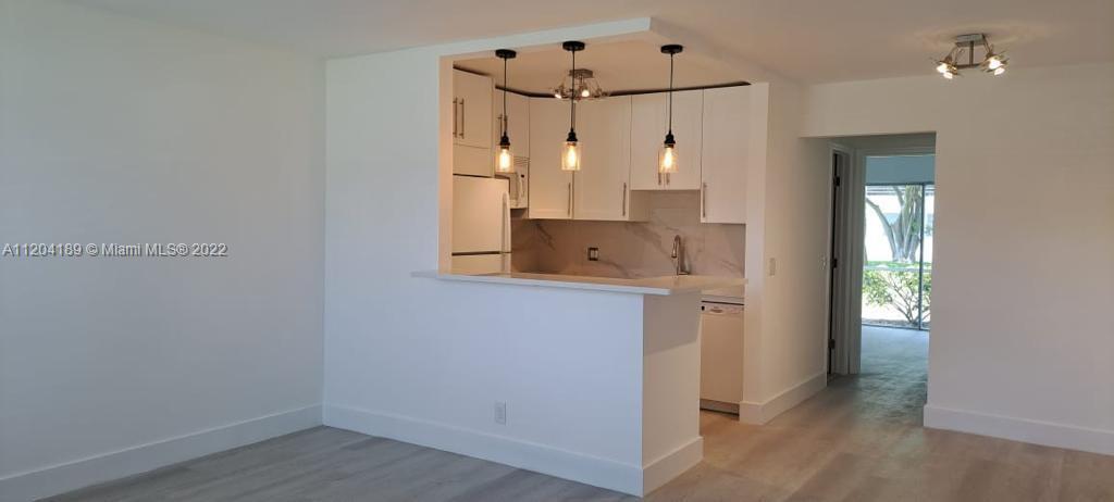 EASTHAMPTON CONDO - Residential
