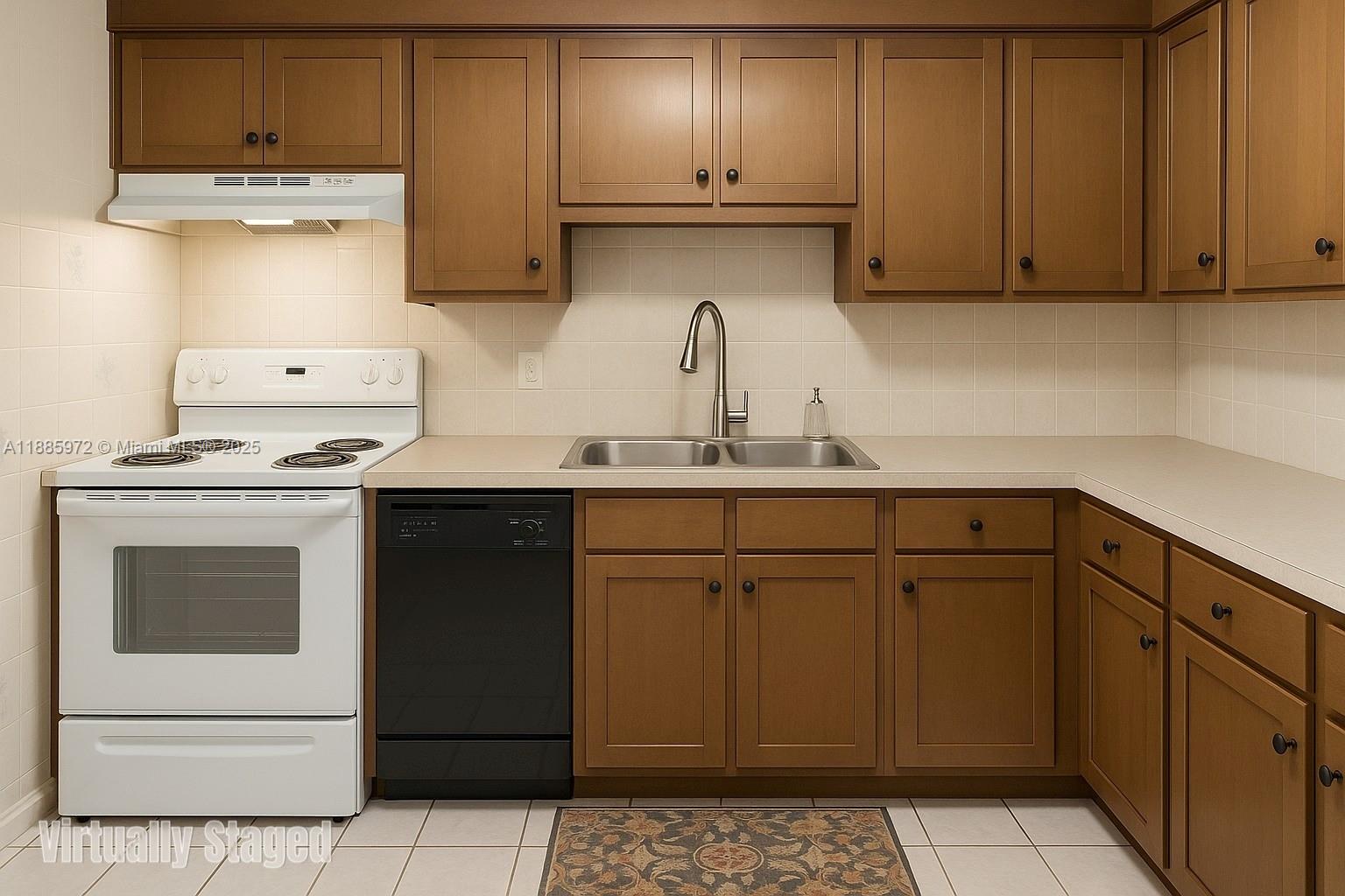 LAKE FOREST CONDO - Residential