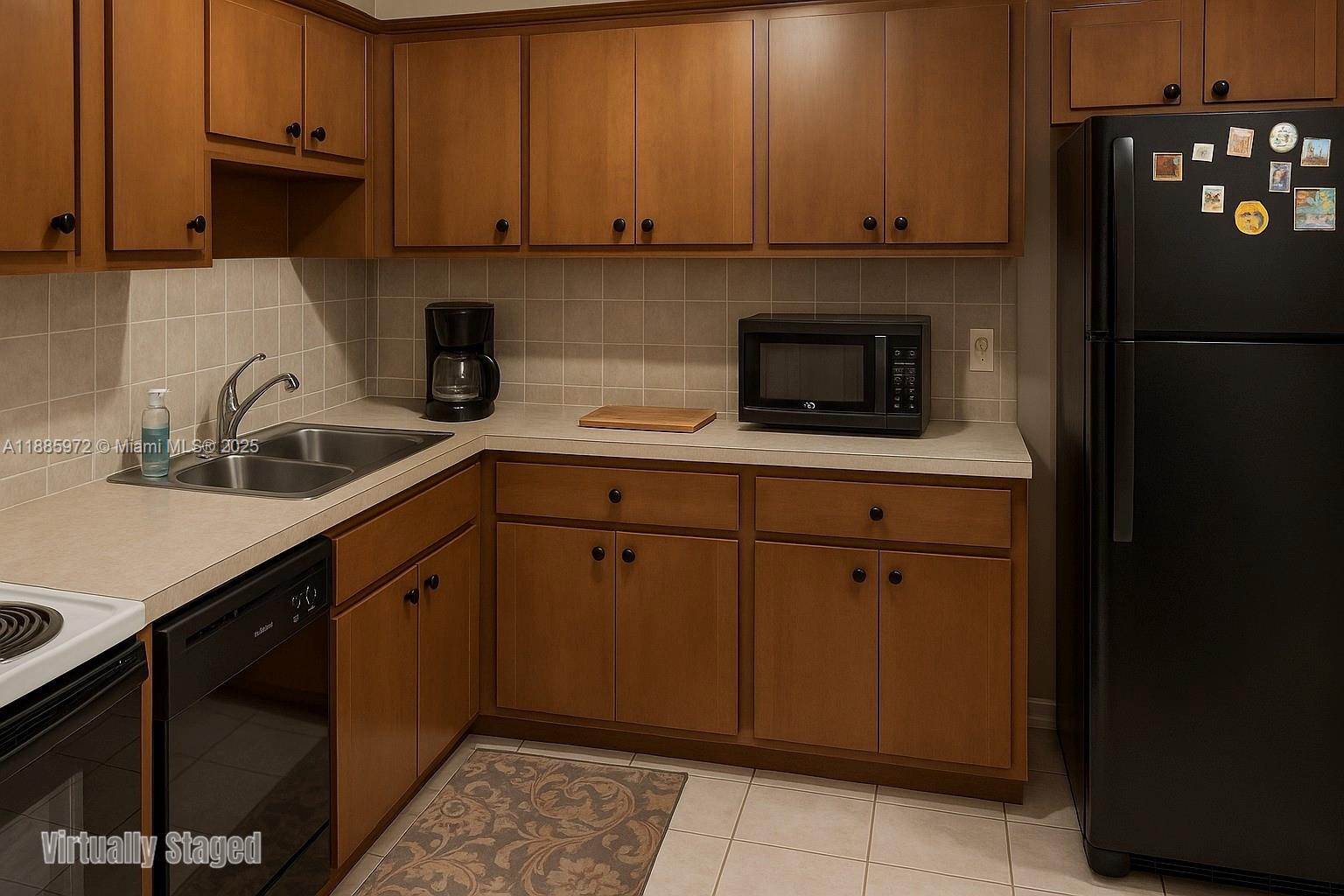 LAKE FOREST CONDO - Residential
