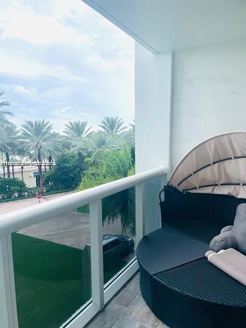 HARBOUR HOUSE - Residential Lease