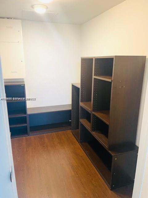 HARBOUR HOUSE - Residential Lease