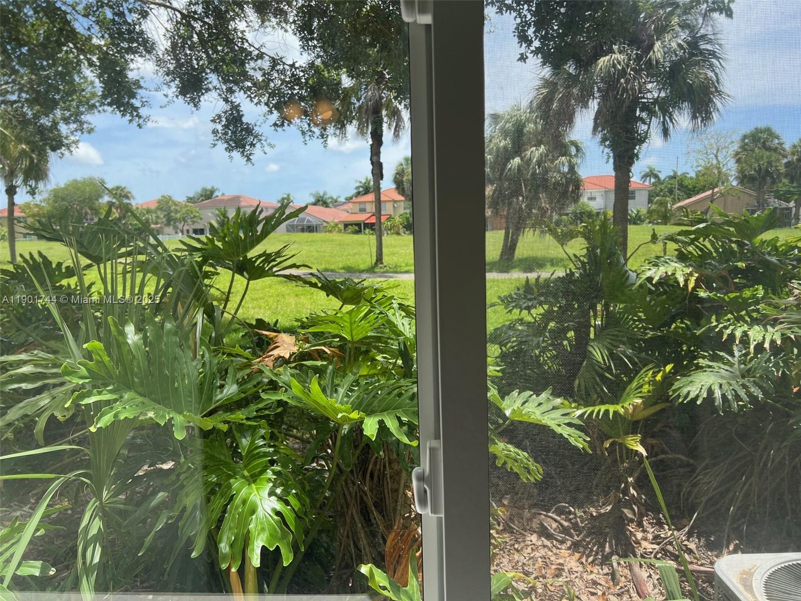 CORAL KEY CONDO - Residential Lease