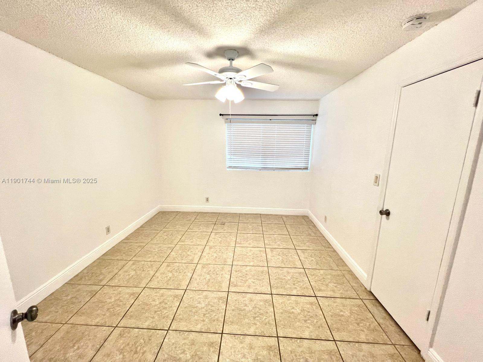 CORAL KEY CONDO - Residential Lease