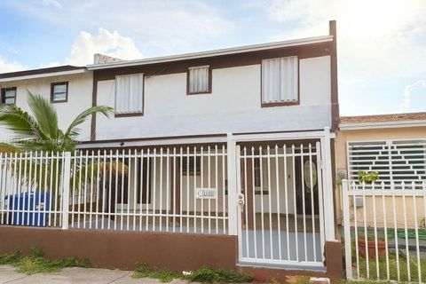 Photo of 19311 NW 46th Ave, Miami Gardens, FL 33055 (MLS # A11887112)