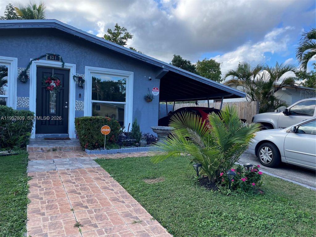 Photo of 621 SW 56th Ave, Margate, FL 33068 (MLS # A11952809)
