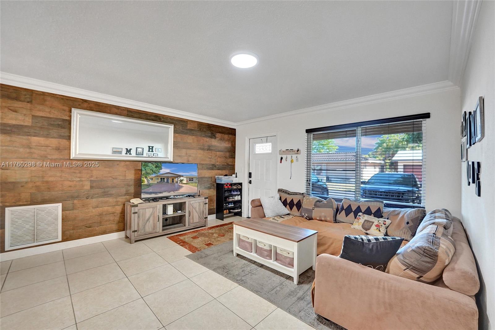6003 NW 68th Ter