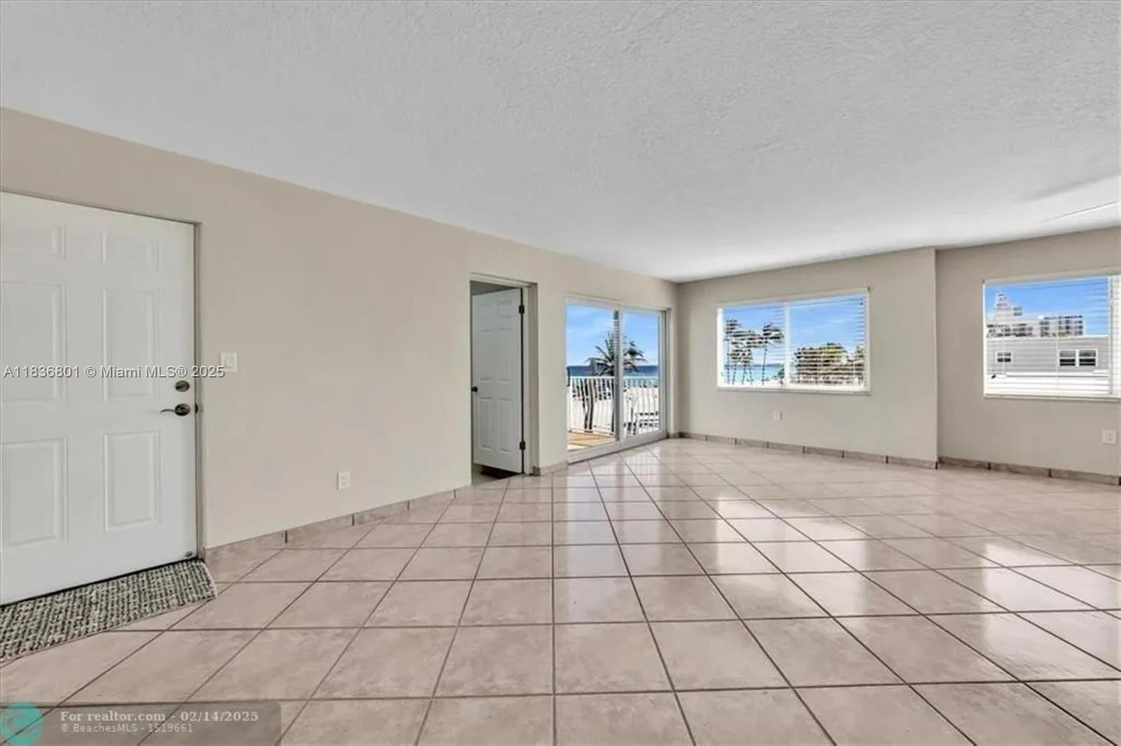 MAINSAIL CONDOMINIUM - Residential Lease