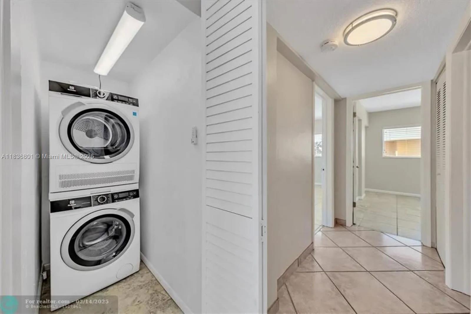 MAINSAIL CONDOMINIUM - Residential Lease