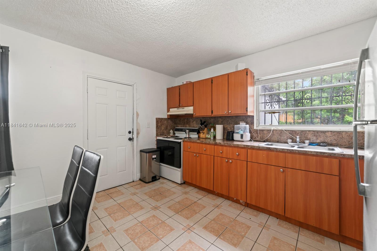 BUENA VISTA GARDENS - Residential Income