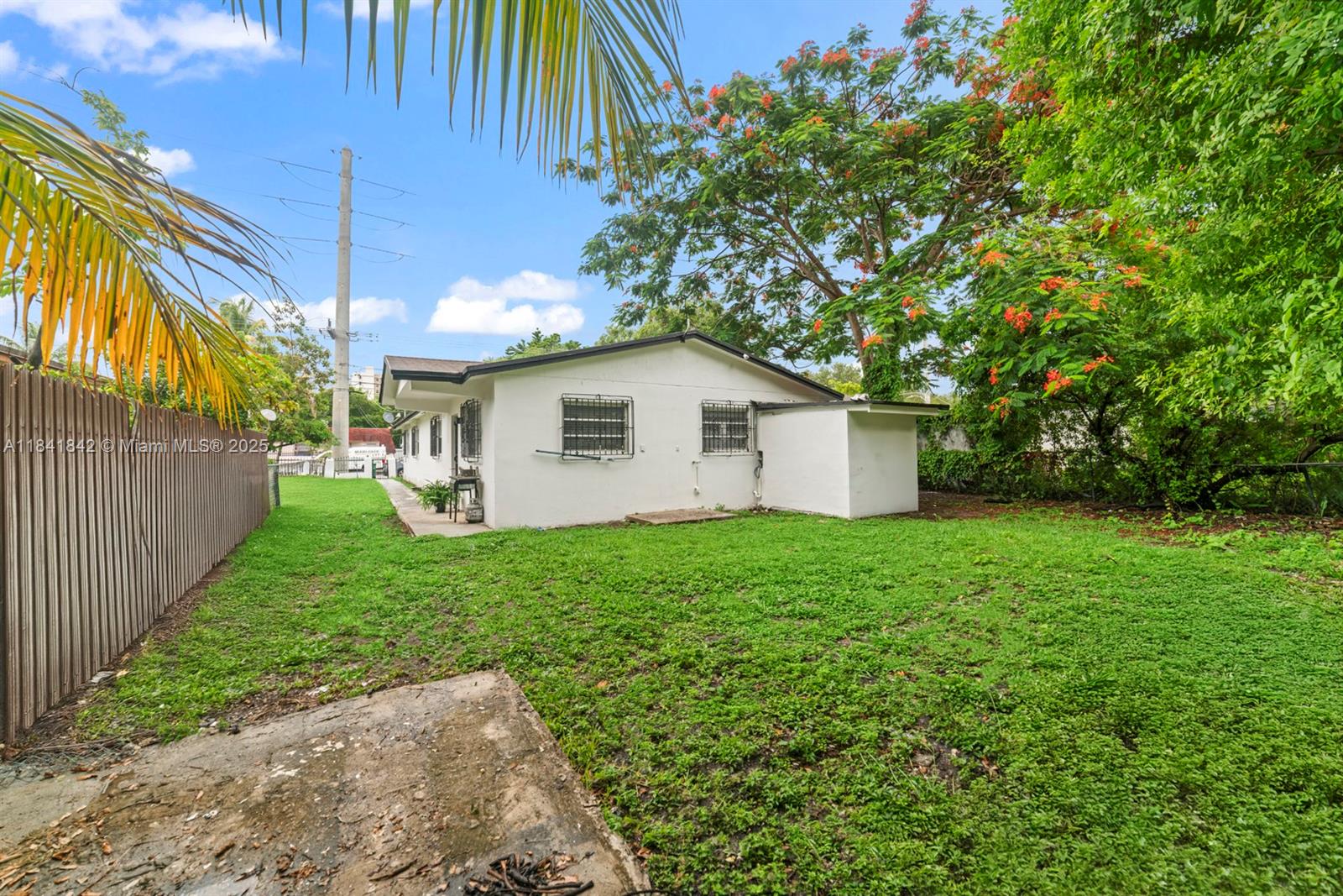 BUENA VISTA GARDENS - Residential Income