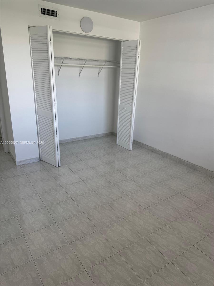 6725 Harding Ave 503