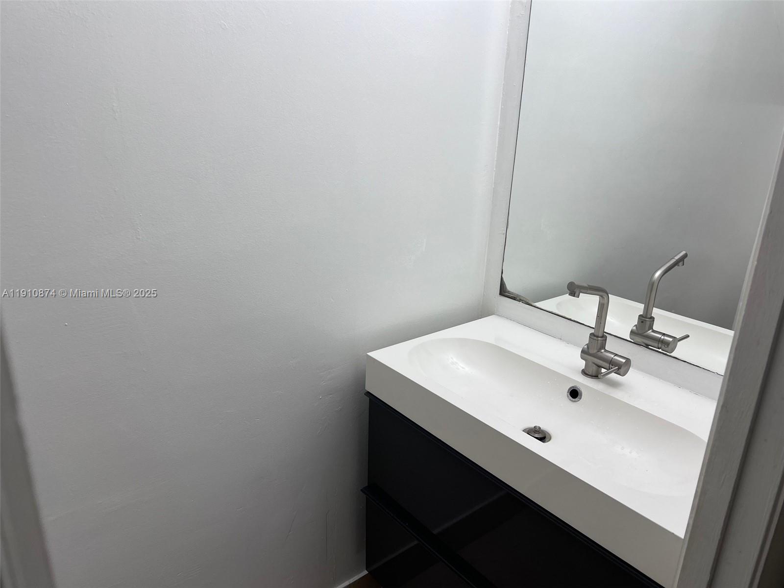 TOWNHOUSES AT JACARANDA C - Residential