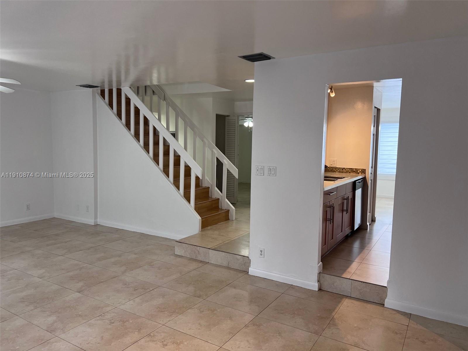 TOWNHOUSES AT JACARANDA C - Residential