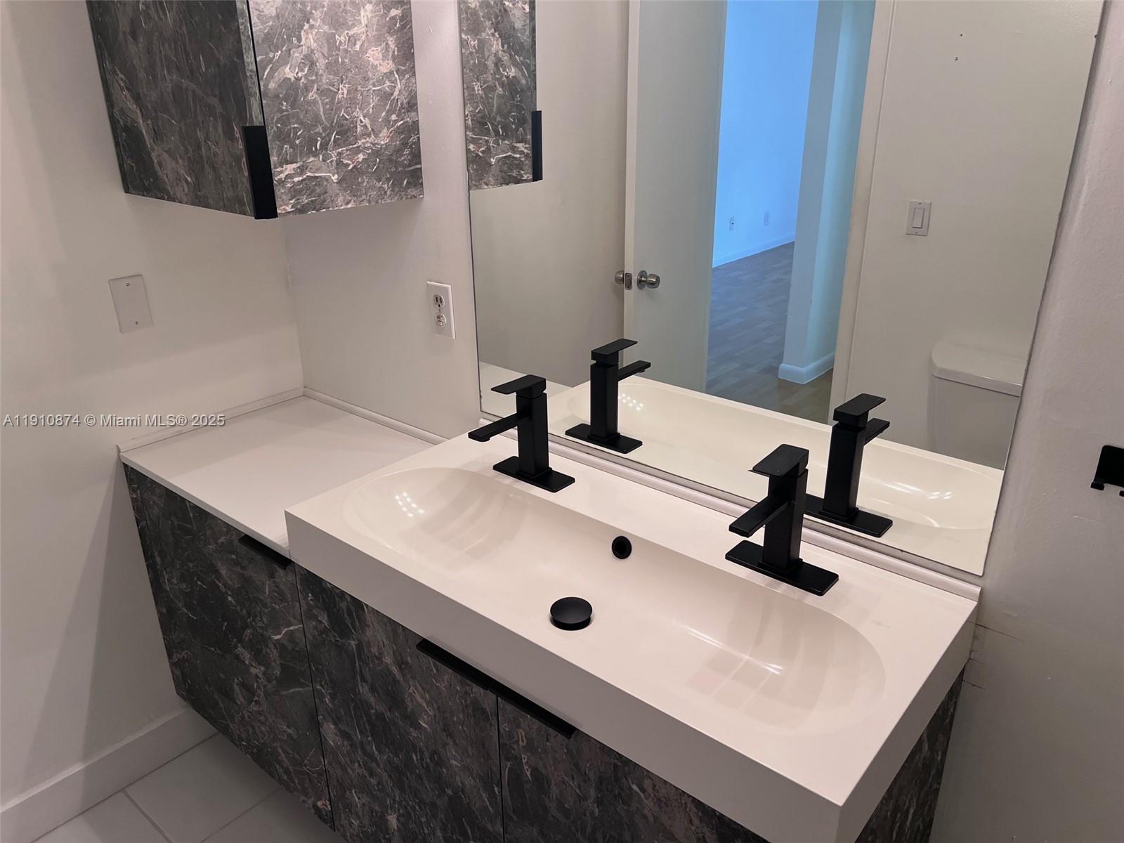 TOWNHOUSES AT JACARANDA C - Residential