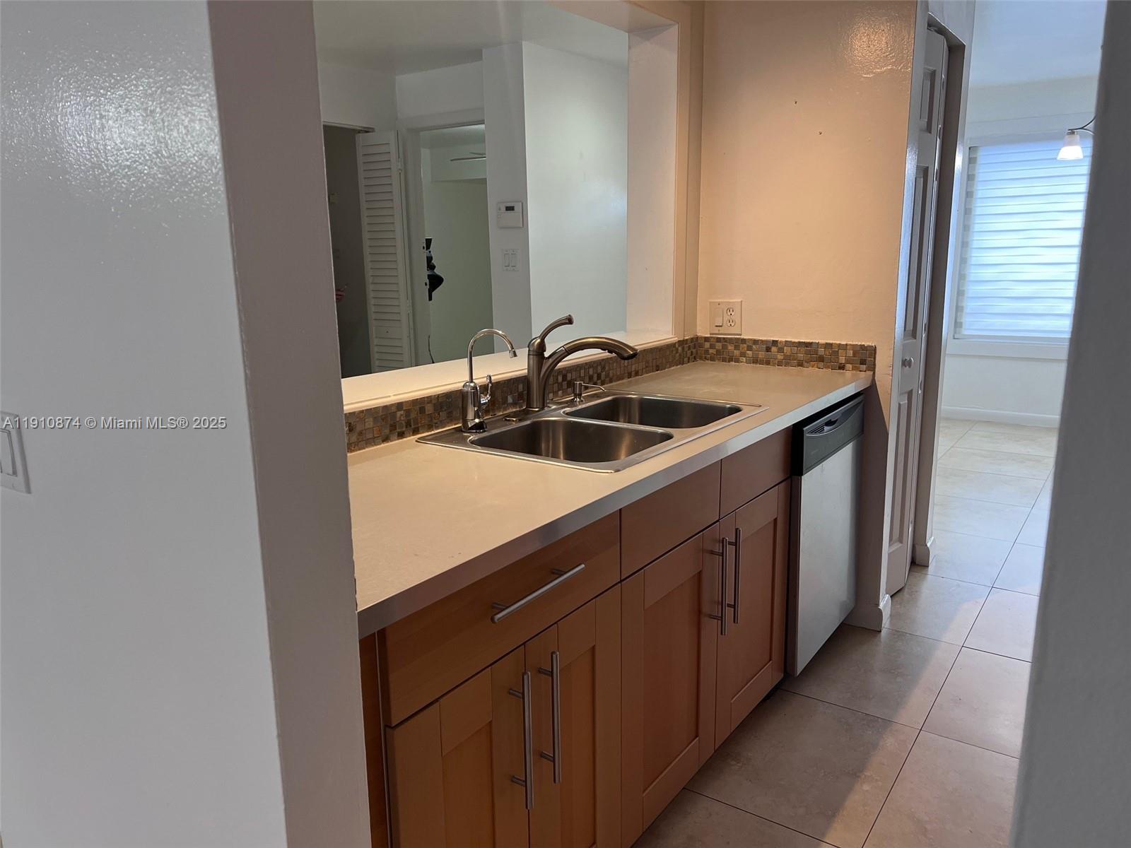 TOWNHOUSES AT JACARANDA C - Residential