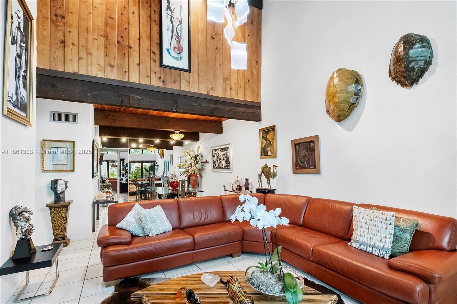 SUNSET PARK LAKE VILLAS S - Residential