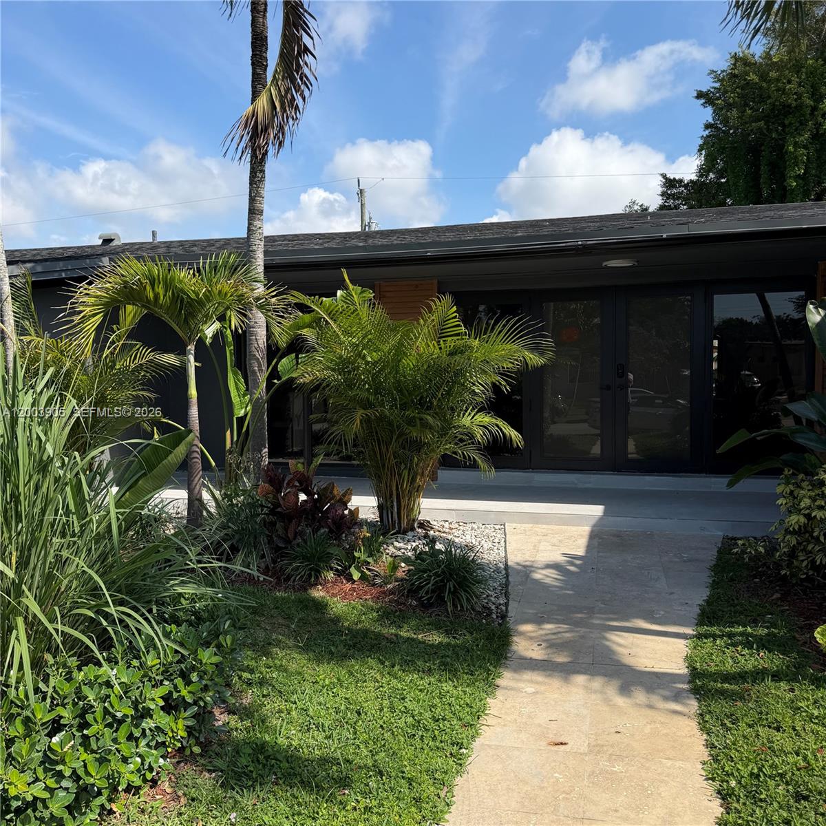 SKY LAKE - Residential