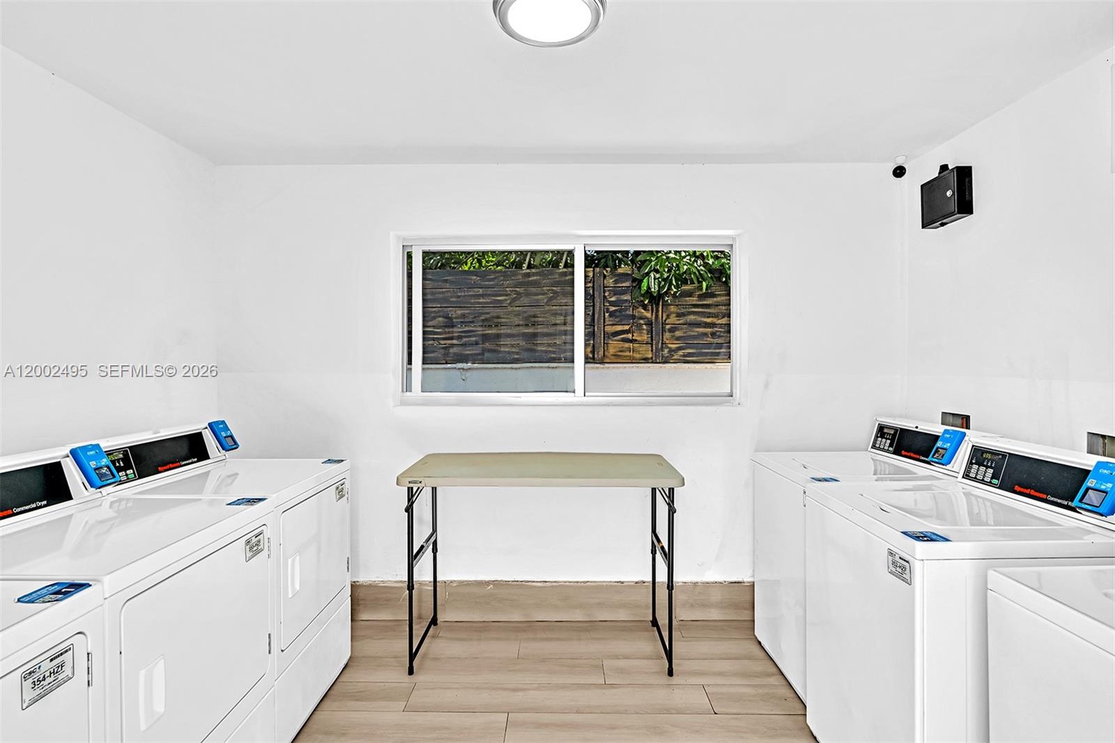 LENOX MANOR - Residential Lease