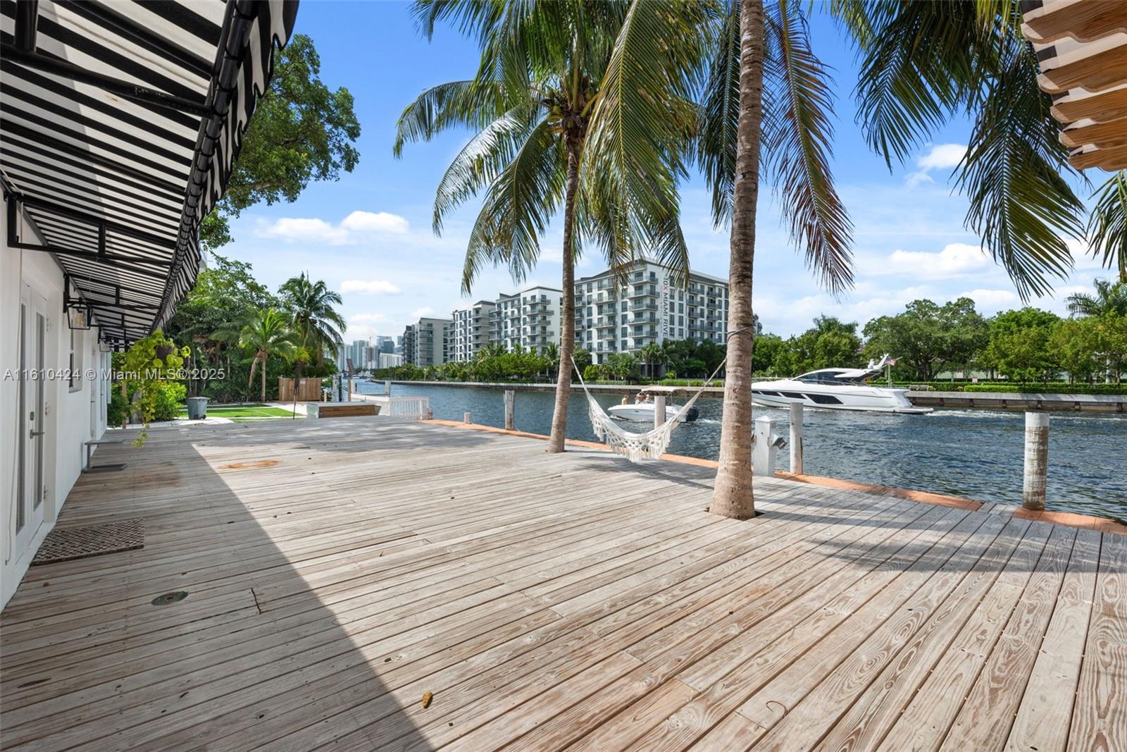 COUNTRY CLUB ADDN - Residential
