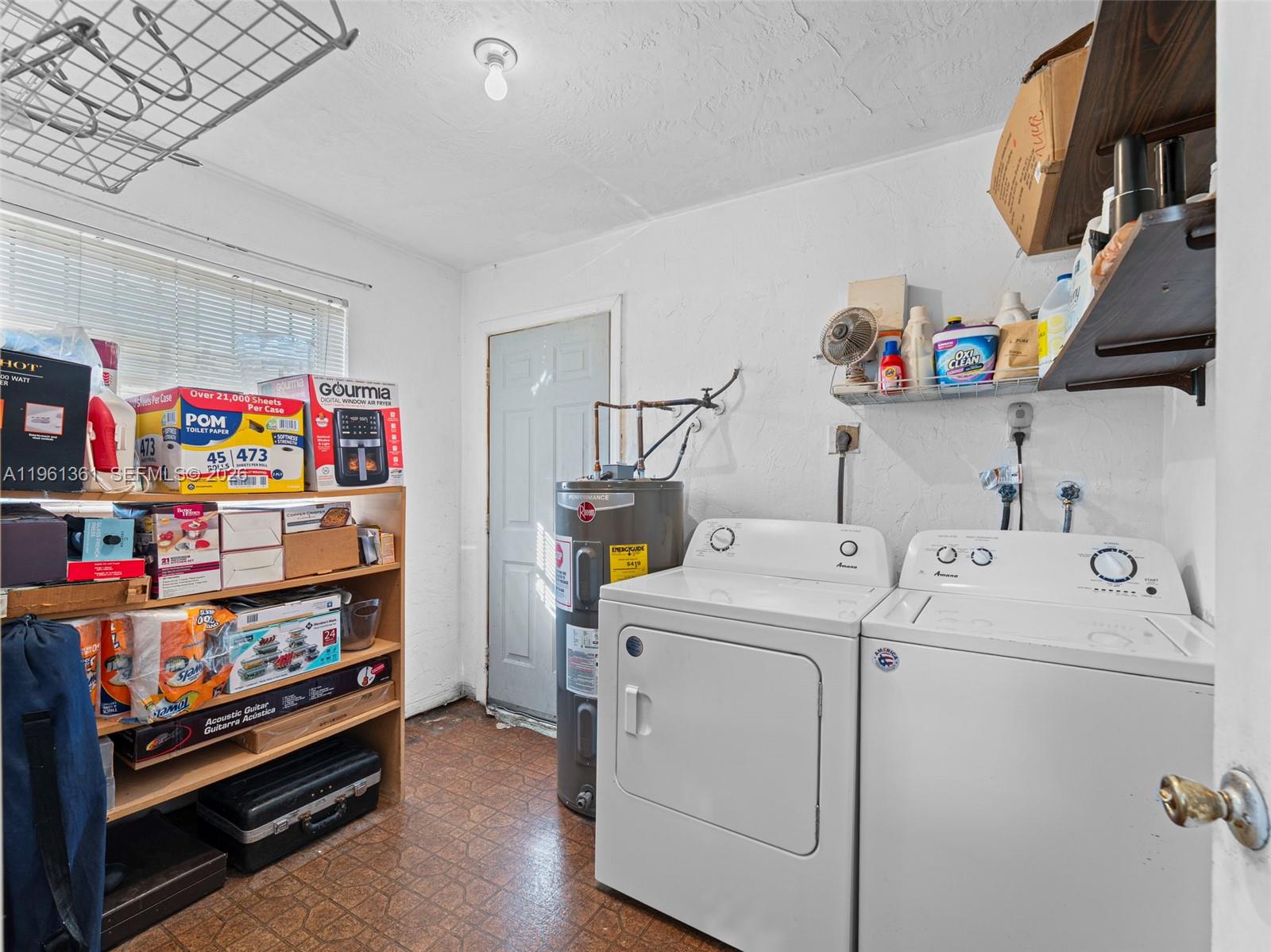 PINEWOOD PARK EXTENSION - Residential