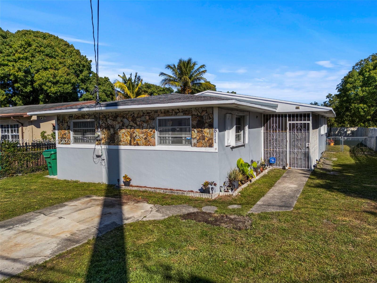 PINEWOOD PARK EXTENSION - Residential