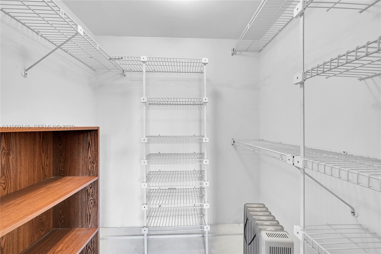 SUNRISE LAKES PHASE 1 - Residential