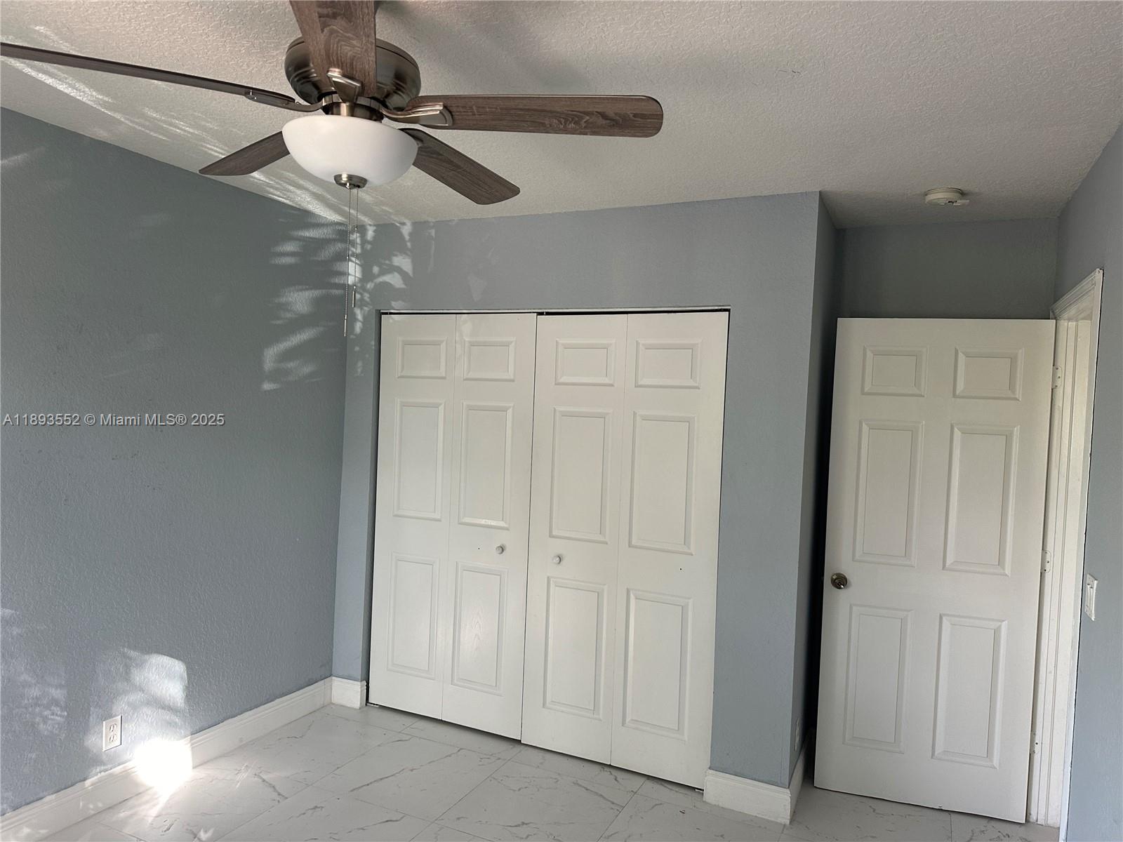 TAMARAC ISLAND CONDOMINIUM - Residential Lease