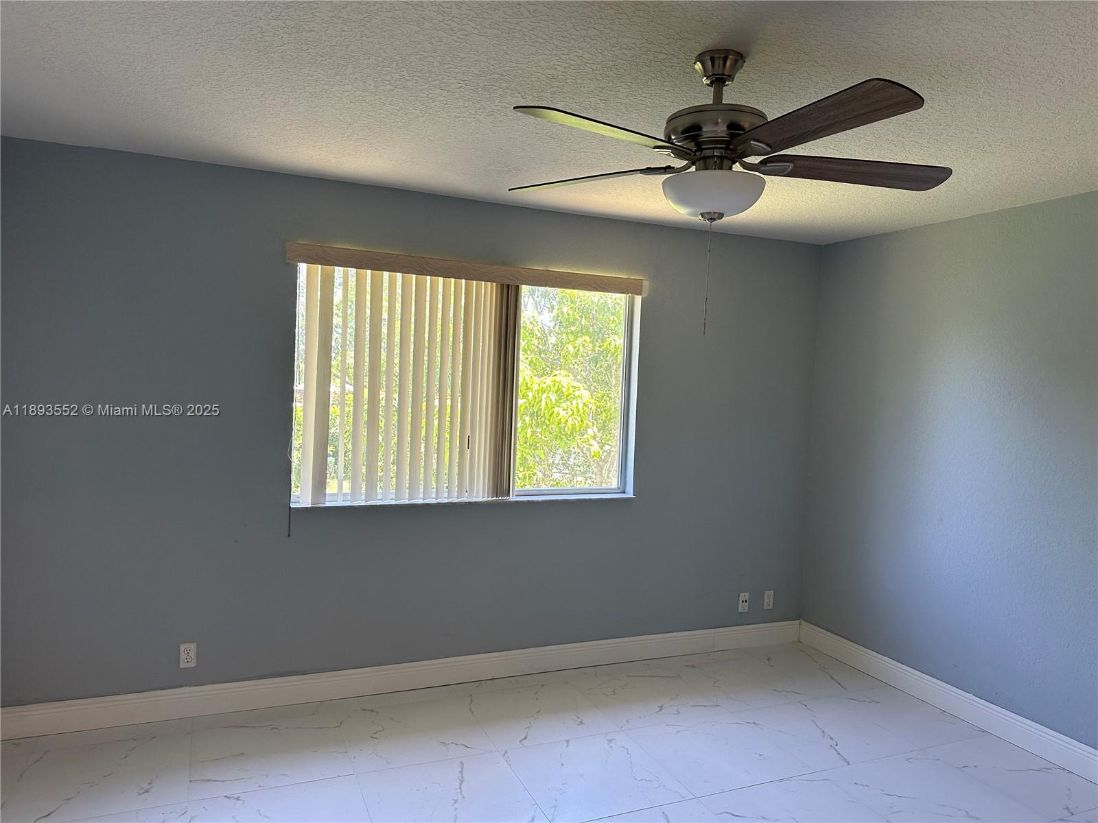 TAMARAC ISLAND CONDOMINIUM - Residential Lease