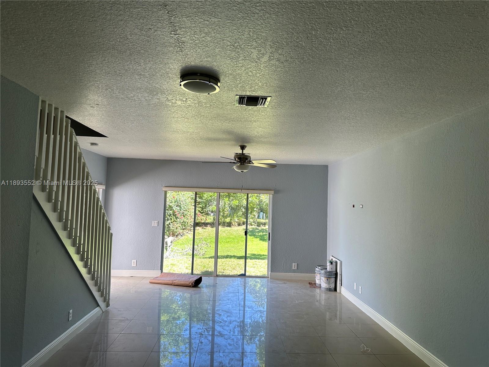 TAMARAC ISLAND CONDOMINIUM - Residential Lease