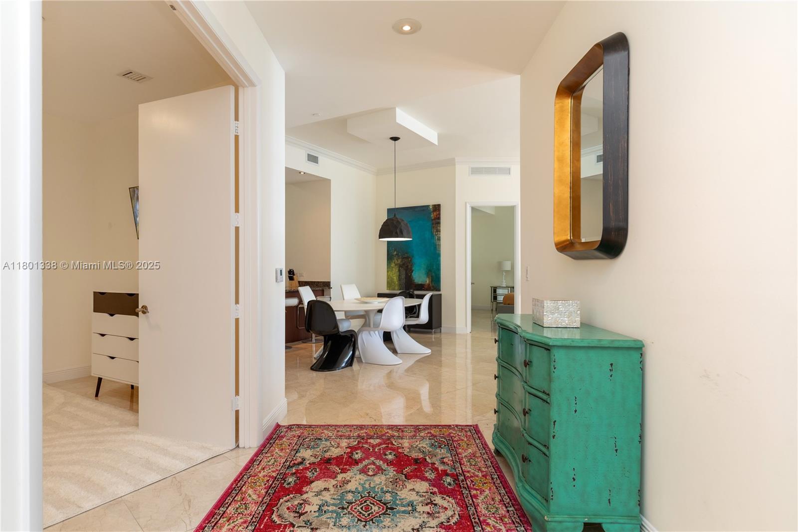 TDR TOWER I CONDO - Residential