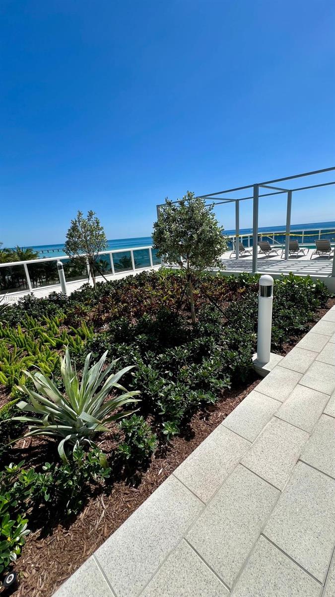 TDR TOWER I CONDO - Residential