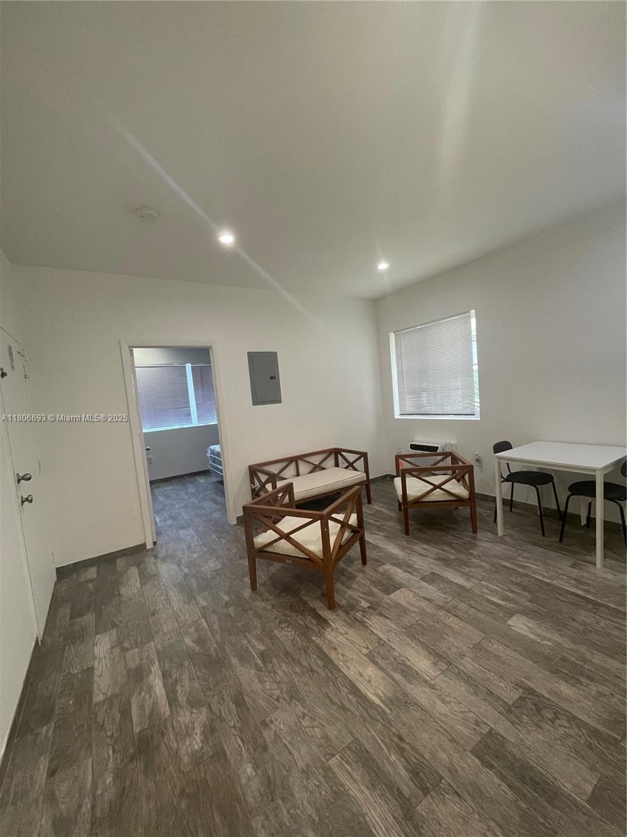 1345 Pennsylvania Ave C1