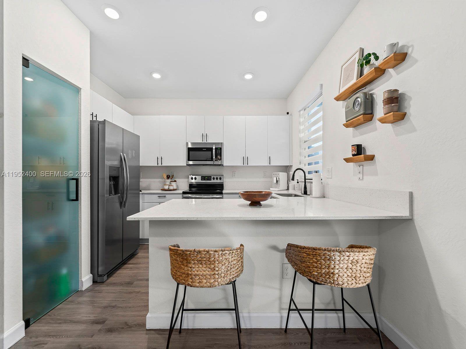 KENDALL ASSEMBLAGE SOUTH - Residential