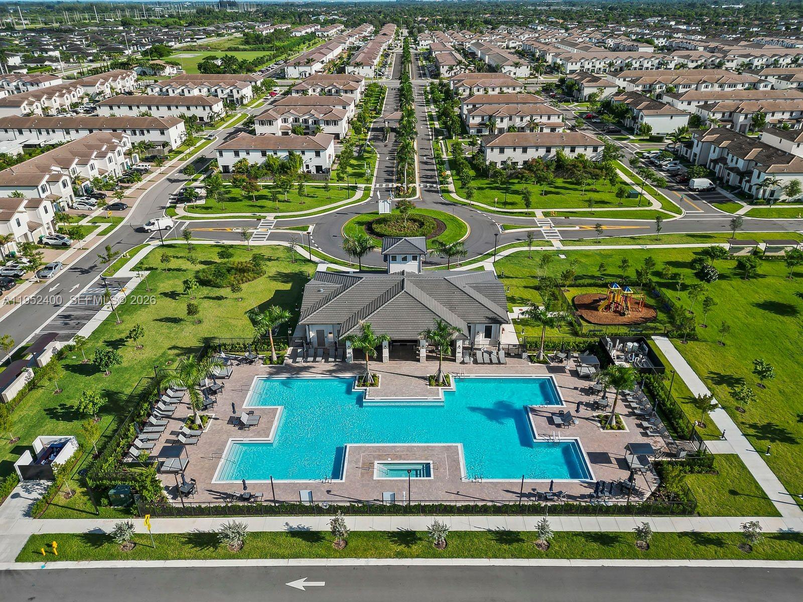 KENDALL ASSEMBLAGE SOUTH - Residential