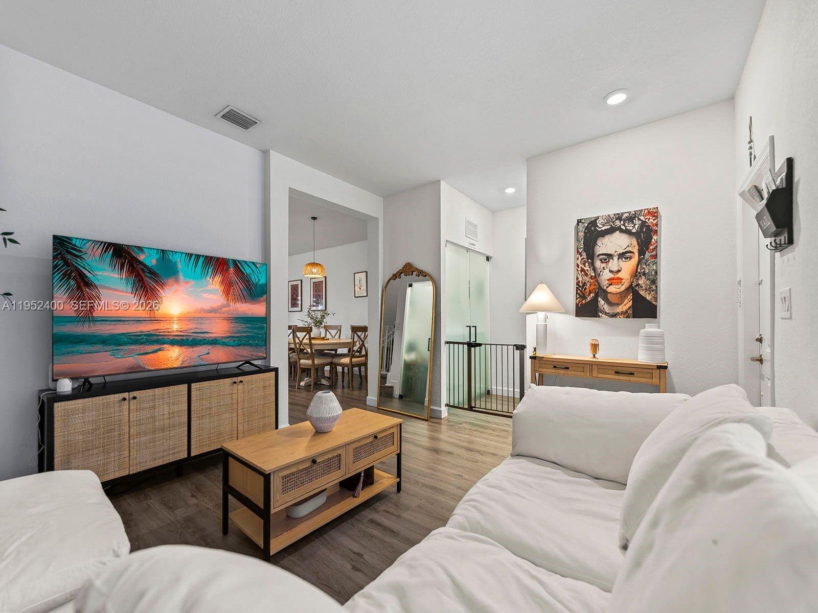 KENDALL ASSEMBLAGE SOUTH - Residential