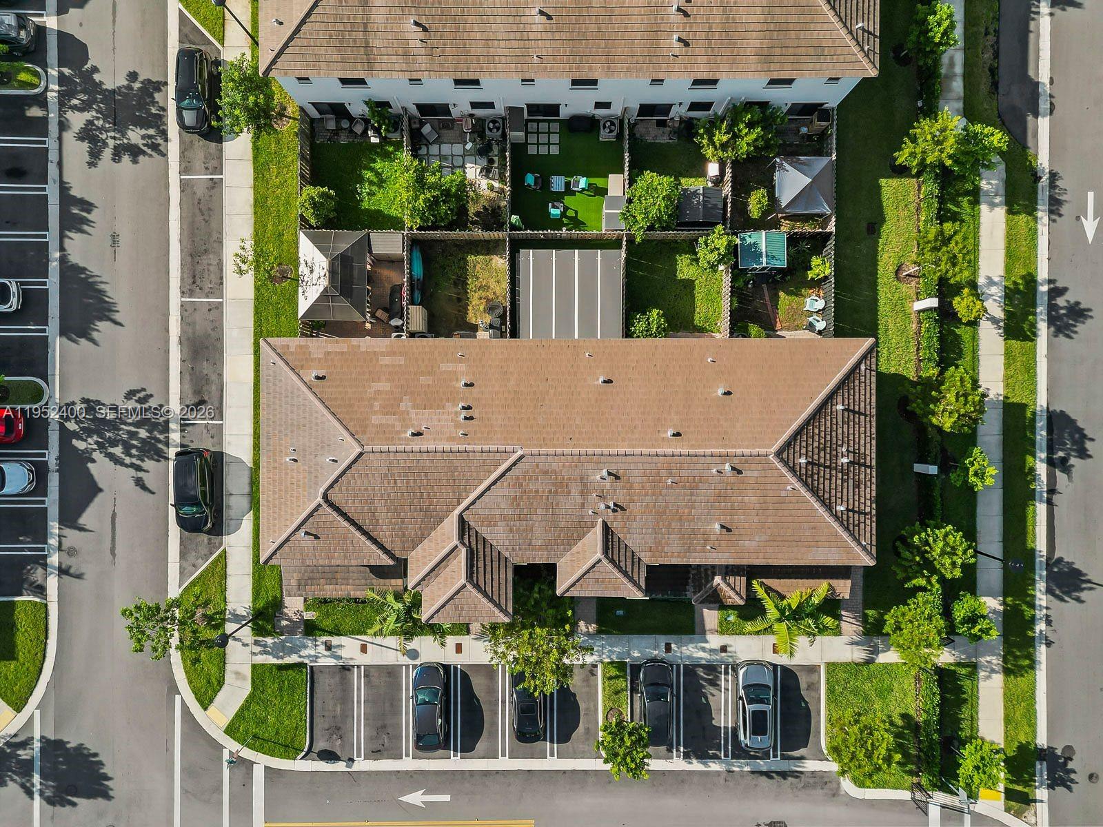 KENDALL ASSEMBLAGE SOUTH - Residential